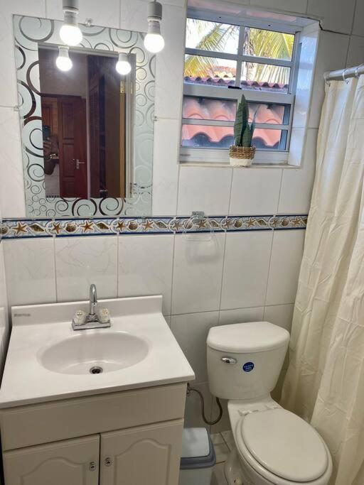 3-Bedroom Villa With A Jacuzzi นอร์ท ภายนอก รูปภาพ